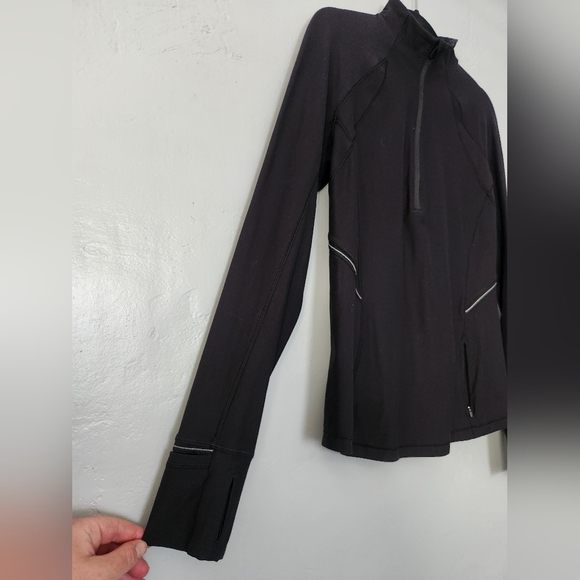 Lululemon Fresh Tracks 1/2 Zip Black Longsleeve Tech Fleece Sz 8 - Picture 4 of 11